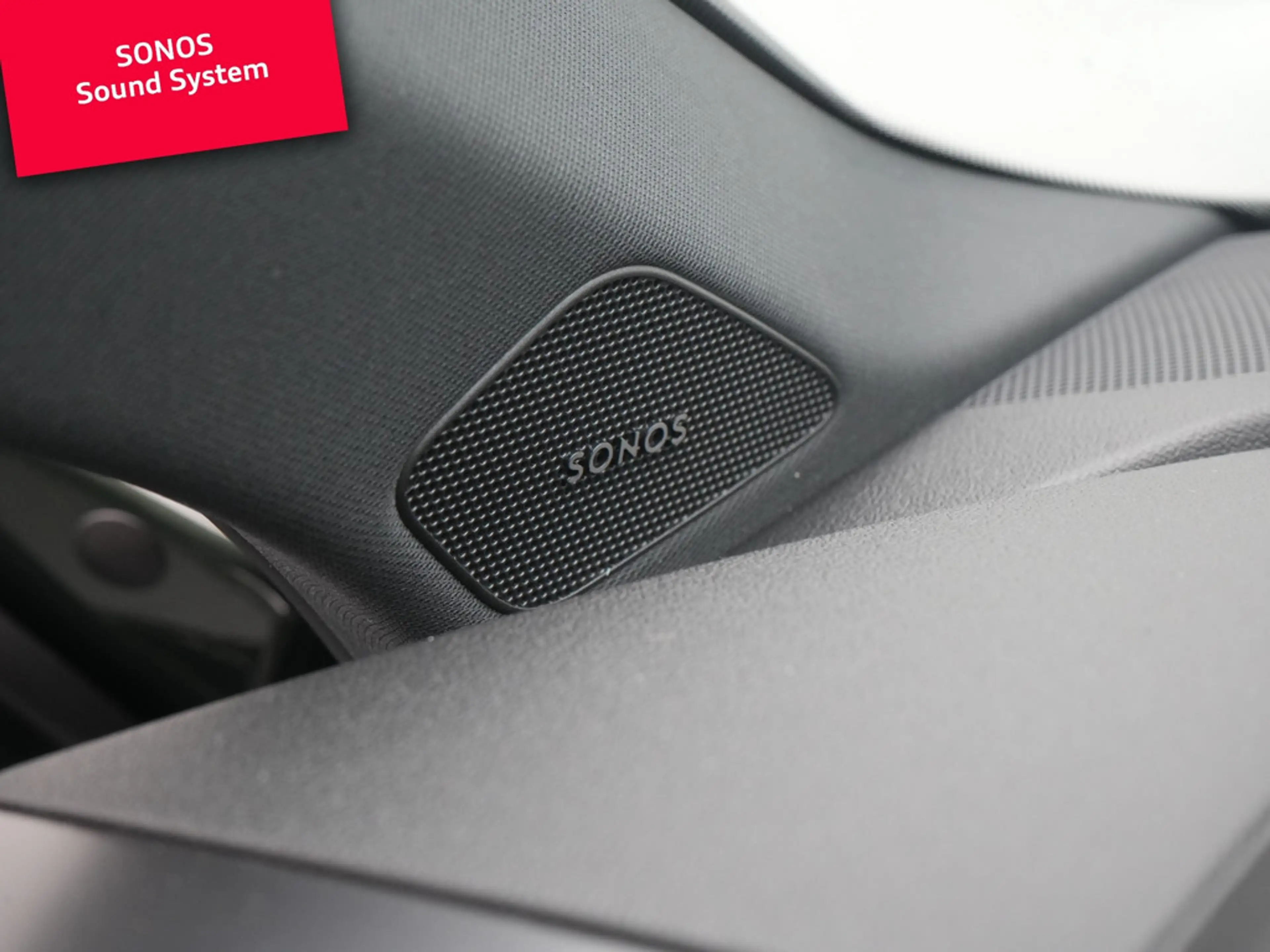 Audi RS3 — photo 5