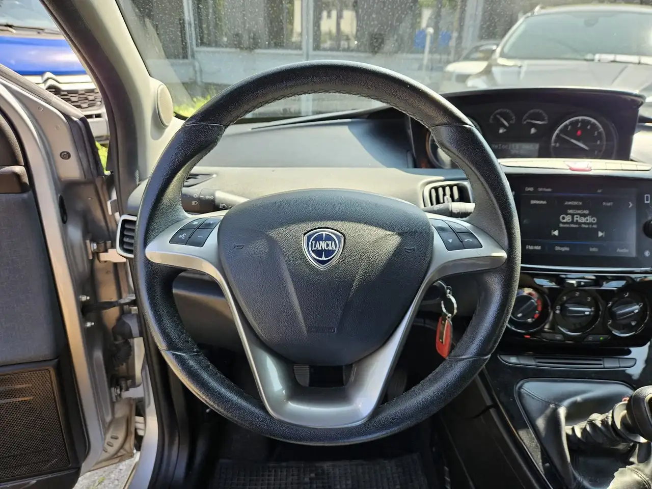 Lancia Ypsilon 2021 — фото 14
