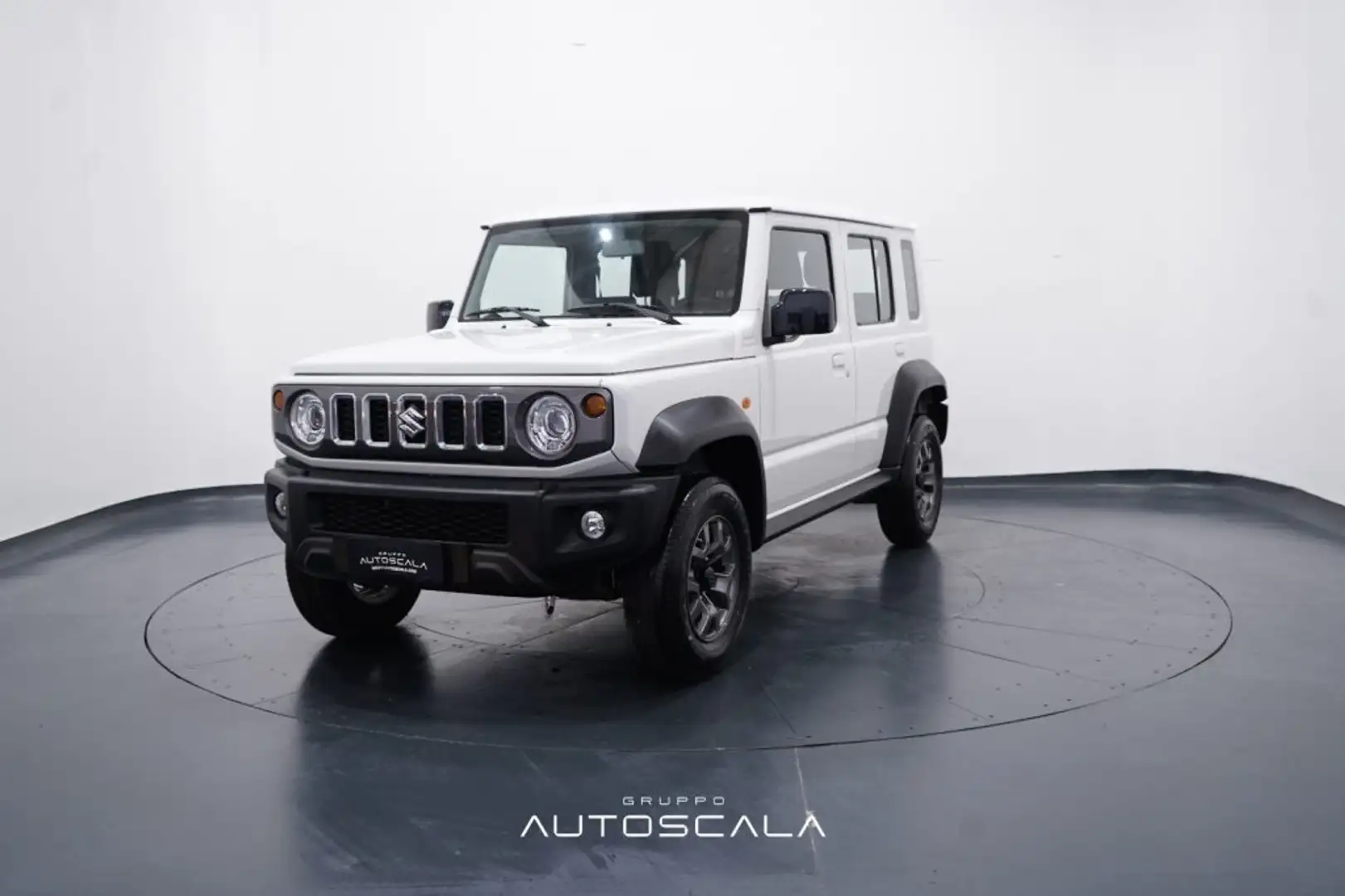 Suzuki Jimny 1.5 102cv 5 Porte 4 Posti A/T Cambio Automatico Bianco - 1