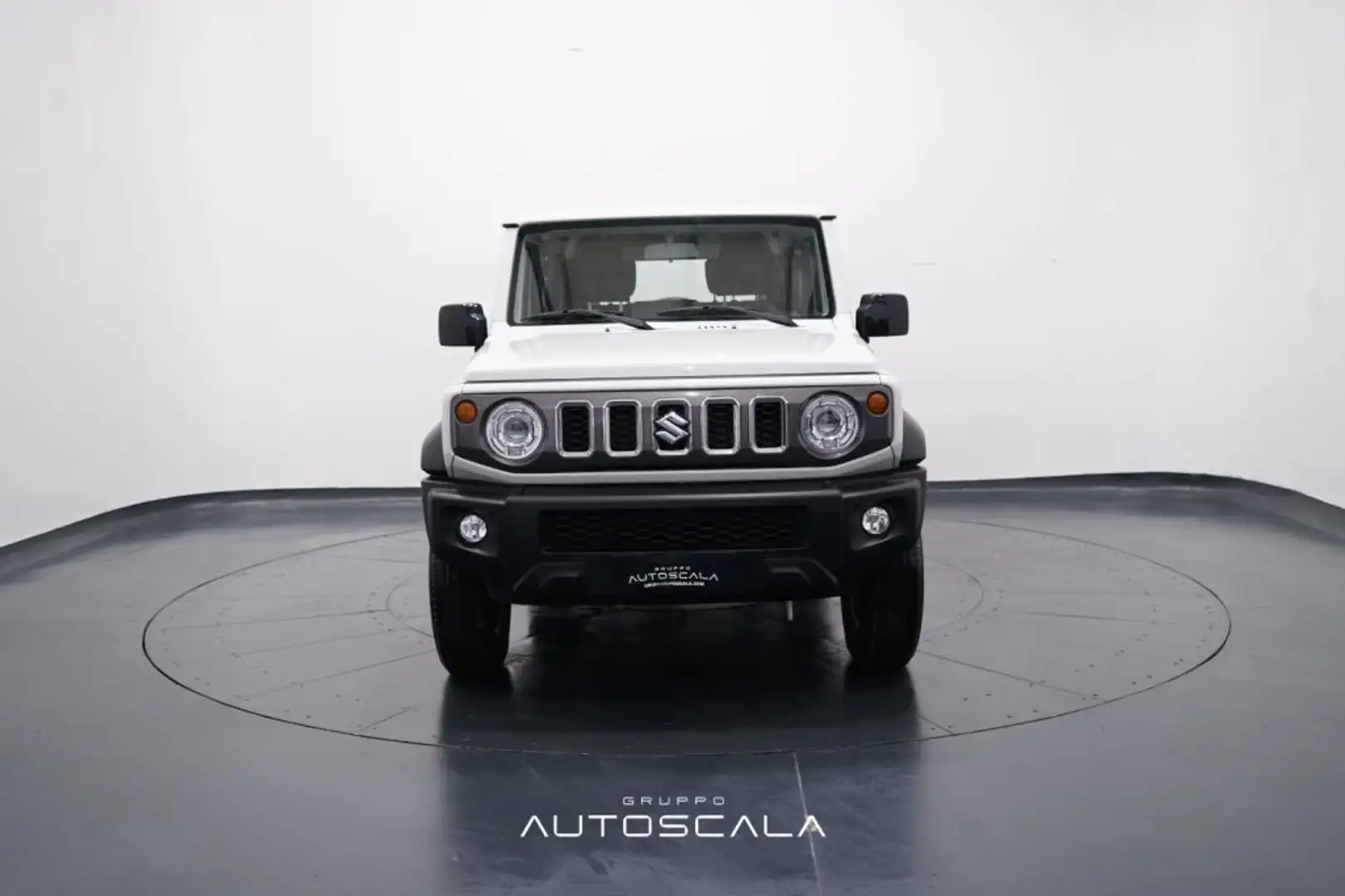 Suzuki Jimny 1.5 102cv 5 Porte 4 Posti A/T Cambio Automatico Bianco - 2