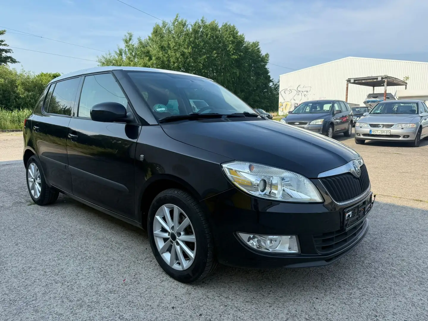 Skoda Fabia Family 1.2 , SERVICE NEU !!! TÜV NEU !!! Schwarz - 1