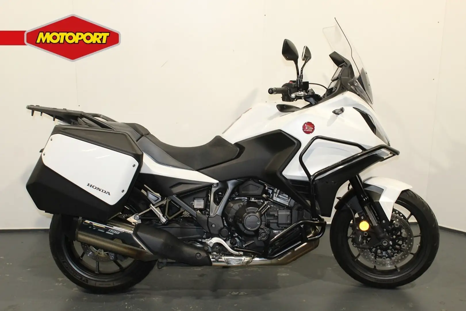 Honda NT 1100 DCT Zwart - 1