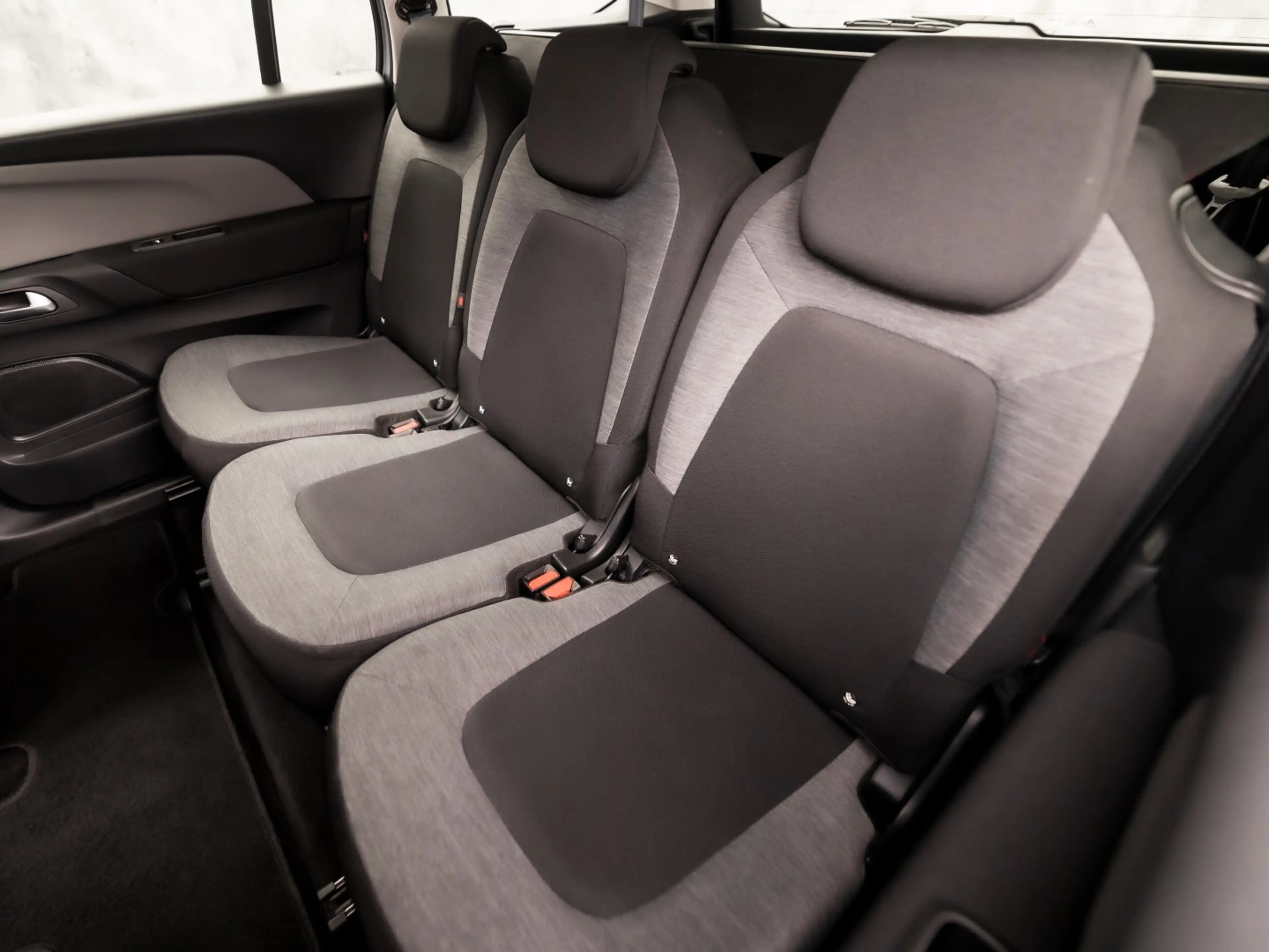 Citroen Grand C4 Picasso 1.2 PureTech Sport 7 Persoons Automaat (APPLE CARP — photo 15