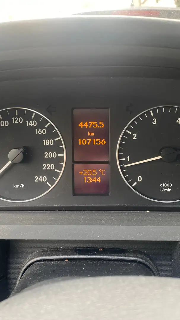 Mercedes-Benz A 150 A 150 Classic Argent - 2