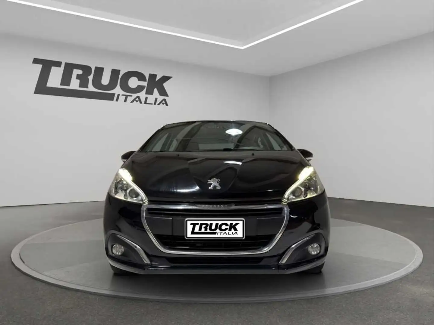 Peugeot 208 I 2015 - 208 5p 1.2 puretech Allure 82cv Nero - 2