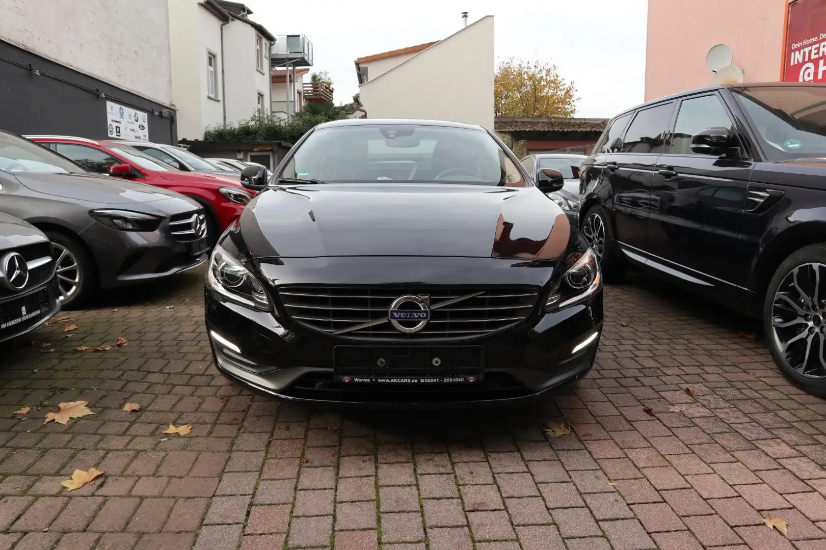 Volvo S60 Lim. Business Edition Bi-Xenon Scheckheftgep Schwarz - 2