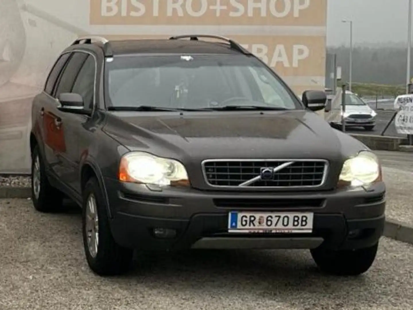 Volvo XC90 XC90 D5 AWD Momentum Momentum Braun - 2