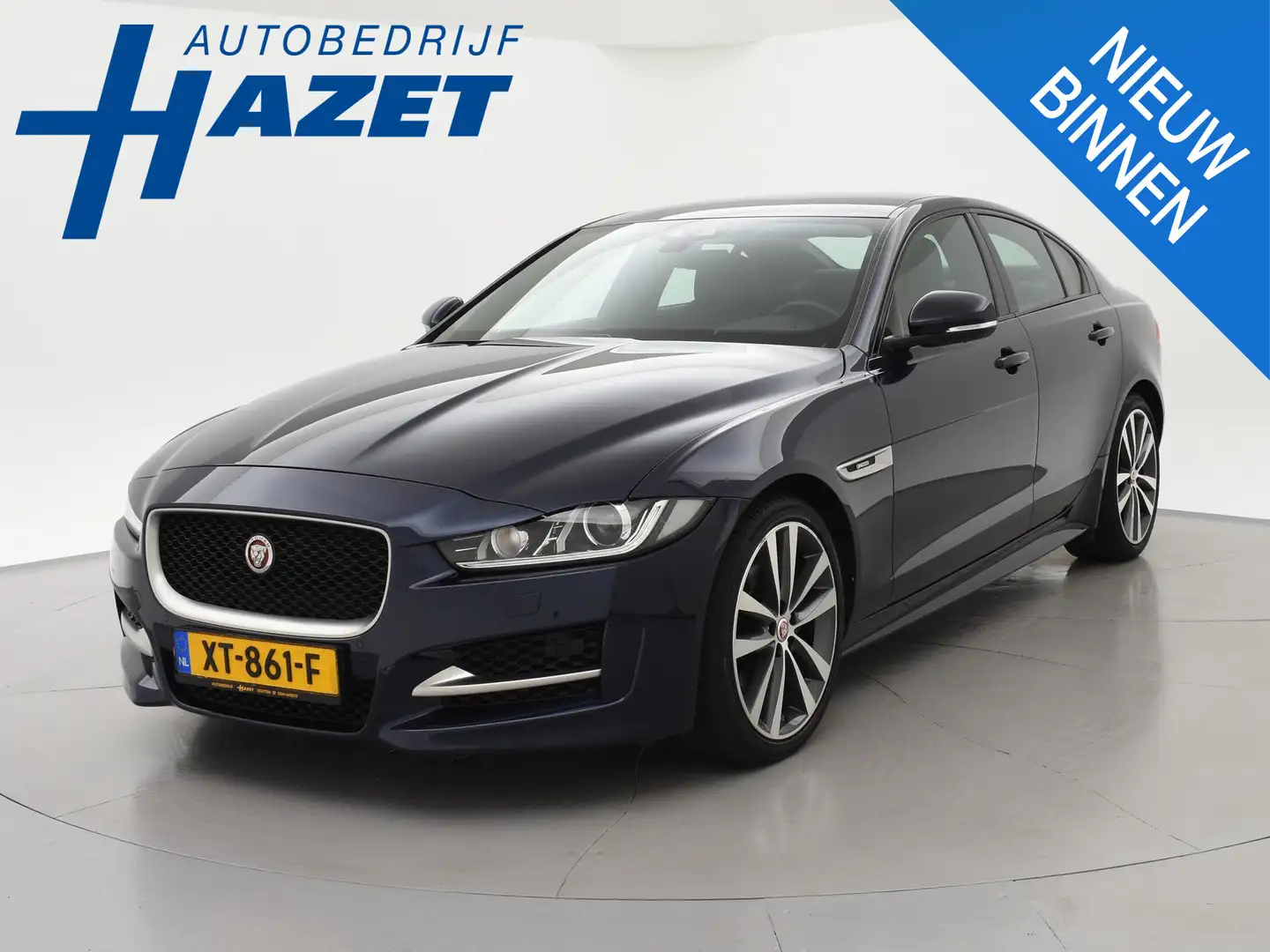 Jaguar XE 2.0T 200 PK AUT. R-SPORT *59.280 KM* + BREEDBEELD Blauw - 1