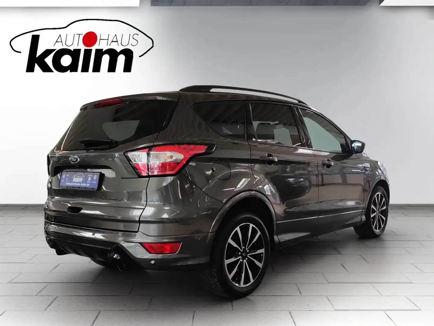 Ford Kuga 4 x 2 ST-Line Gris - 2