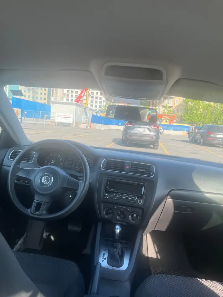 Volkswagen Jetta снимка Volkswagen Jetta