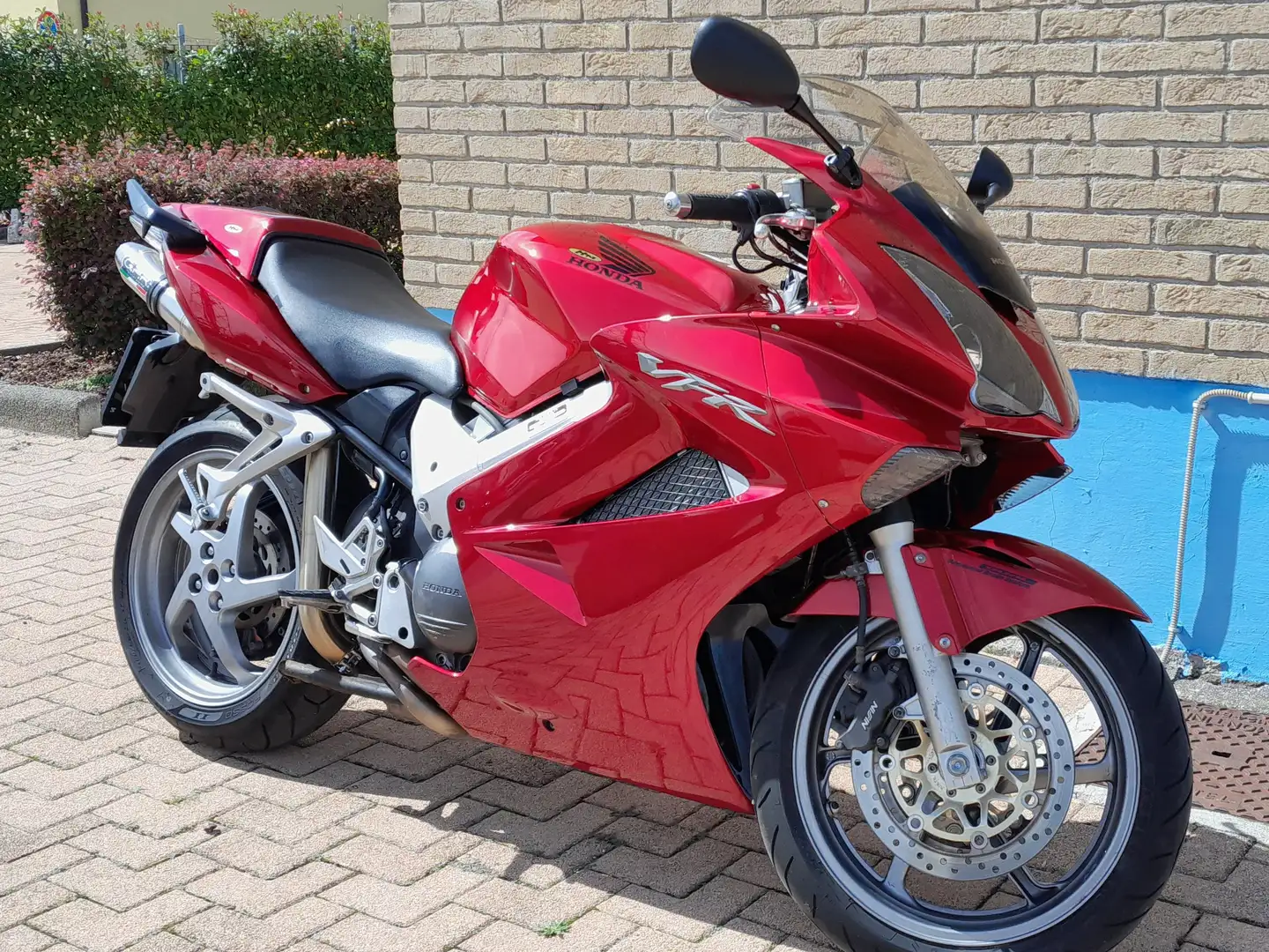 Honda VFR 800 Roşu - 1