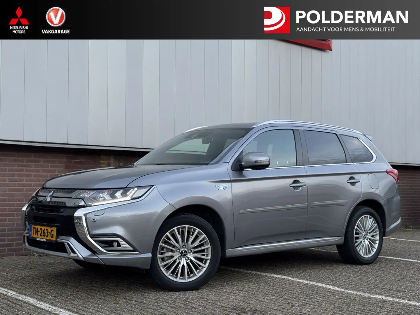 Mitsubishi Outlander 2.4 PHEV Instyle Grijs - 1