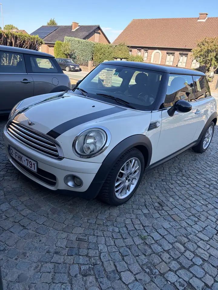 MINI Cooper D