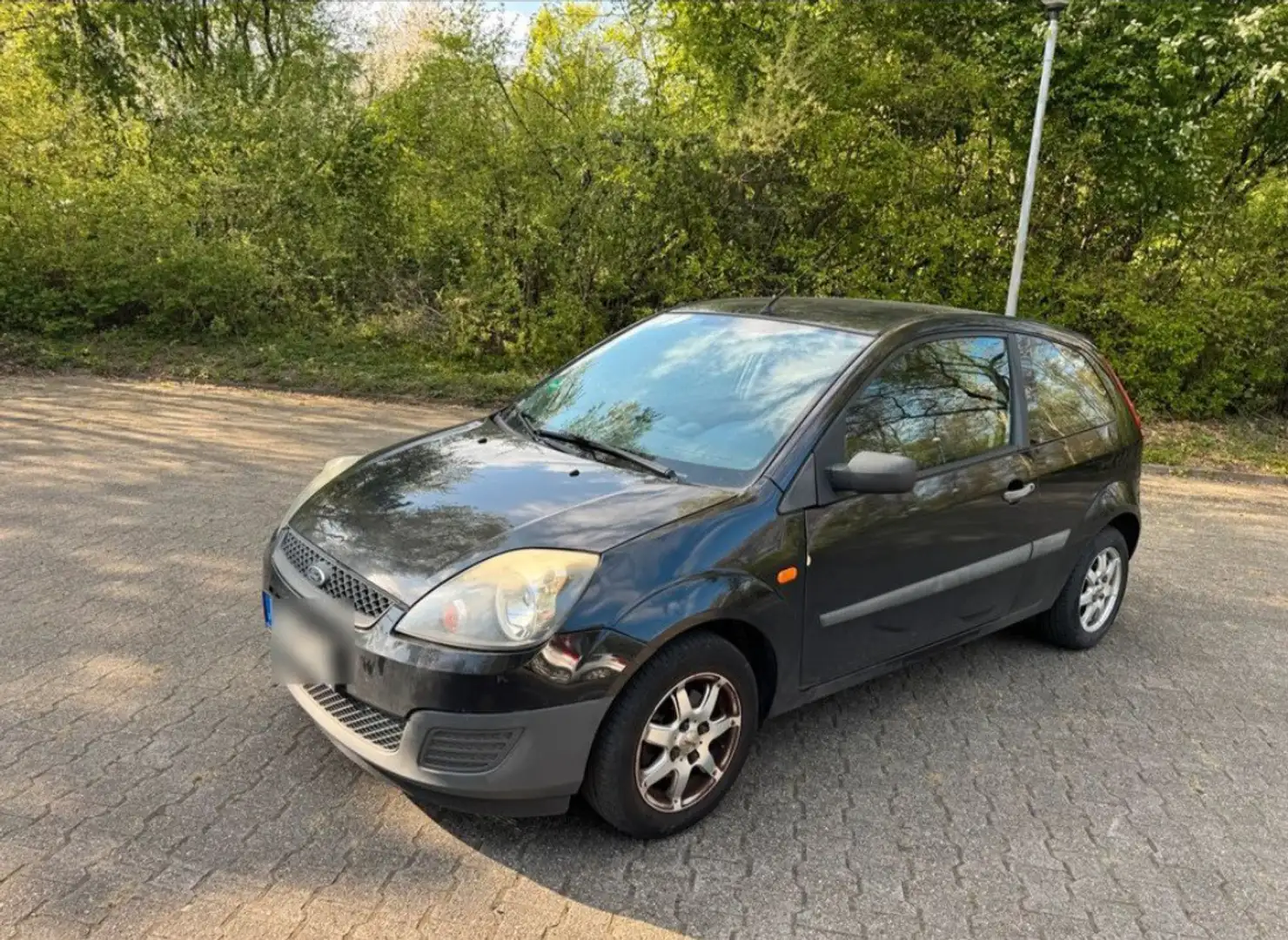 Ford Fiesta Courier - 2