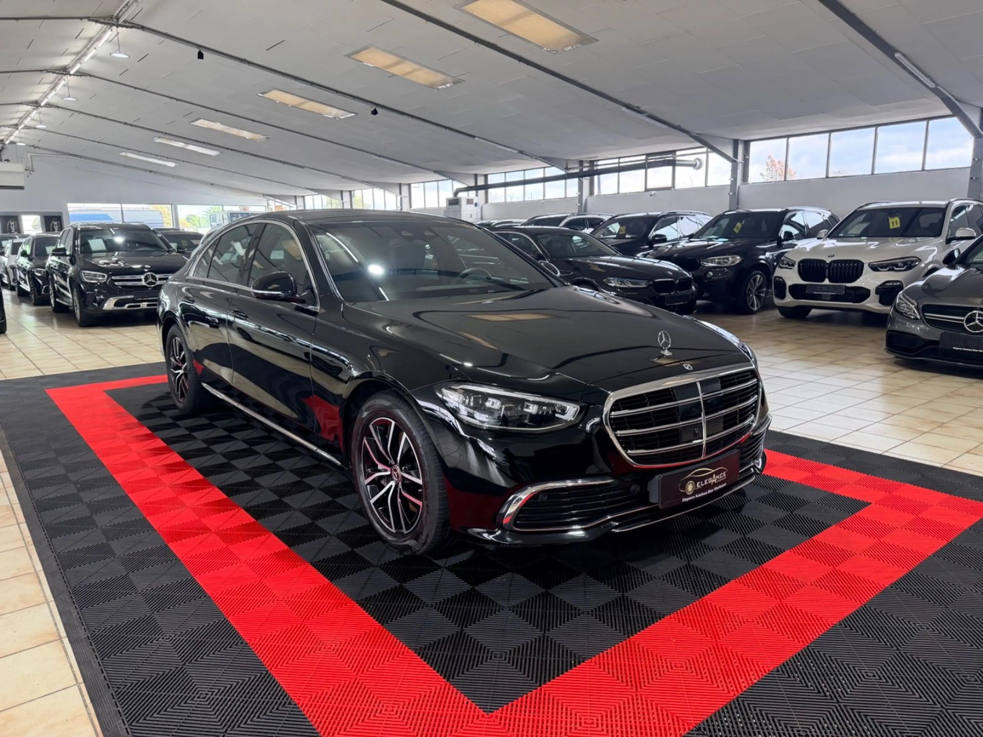 Mercedes-Benz S 350 d*OLED*360°KA*LEDER*LED*AMBIENTE* — photo 4