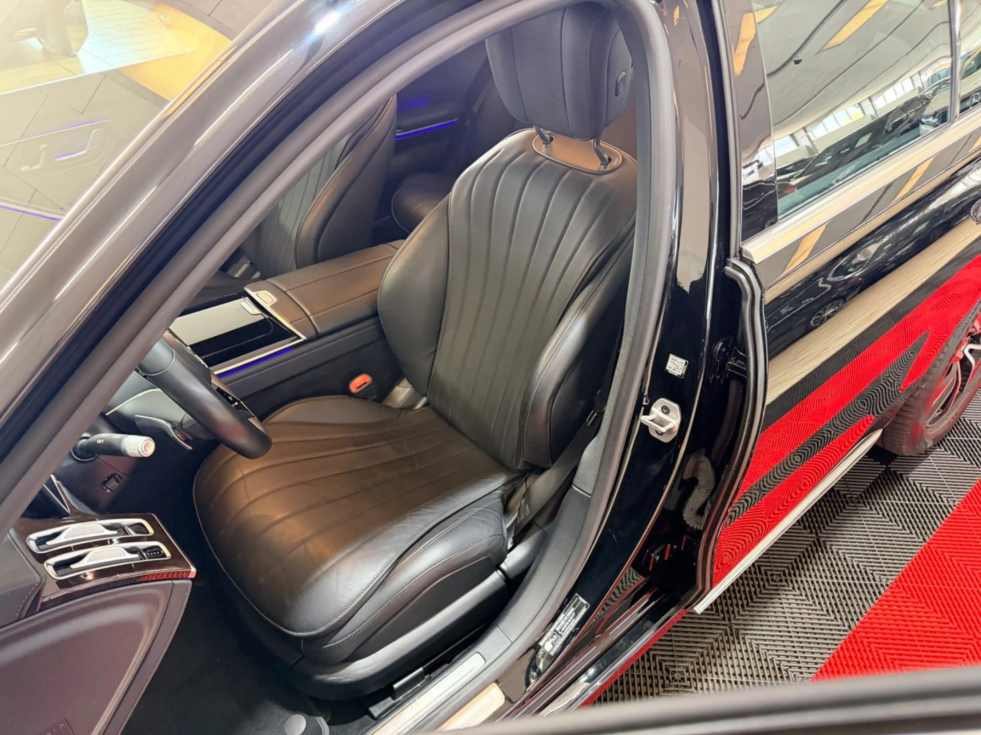 Mercedes-Benz S 350 d*OLED*360°KA*LEDER*LED*AMBIENTE* — photo 11