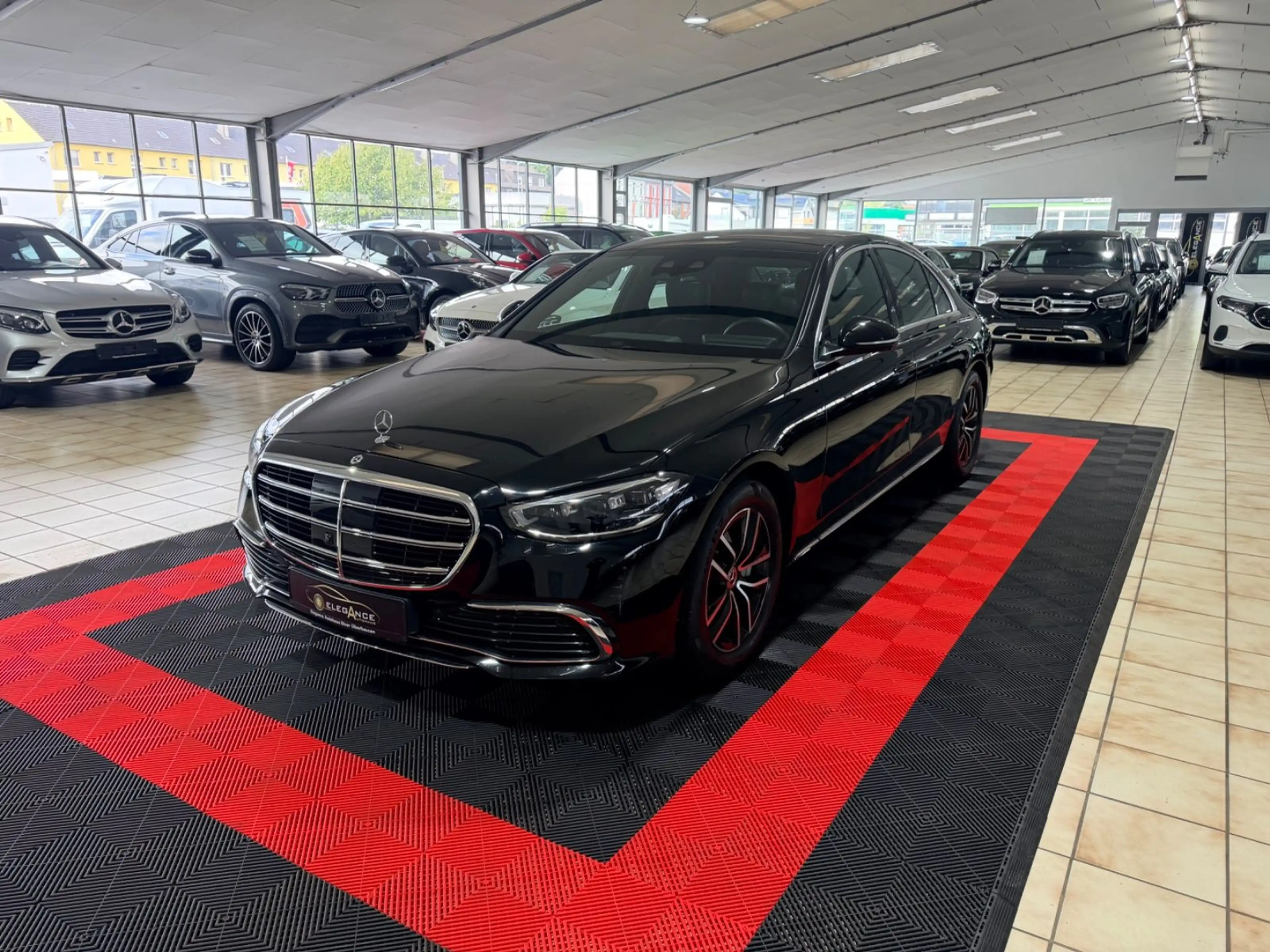 Mercedes-Benz S 350 d*OLED*360°KA*LEDER*LED*AMBIENTE* — photo 2