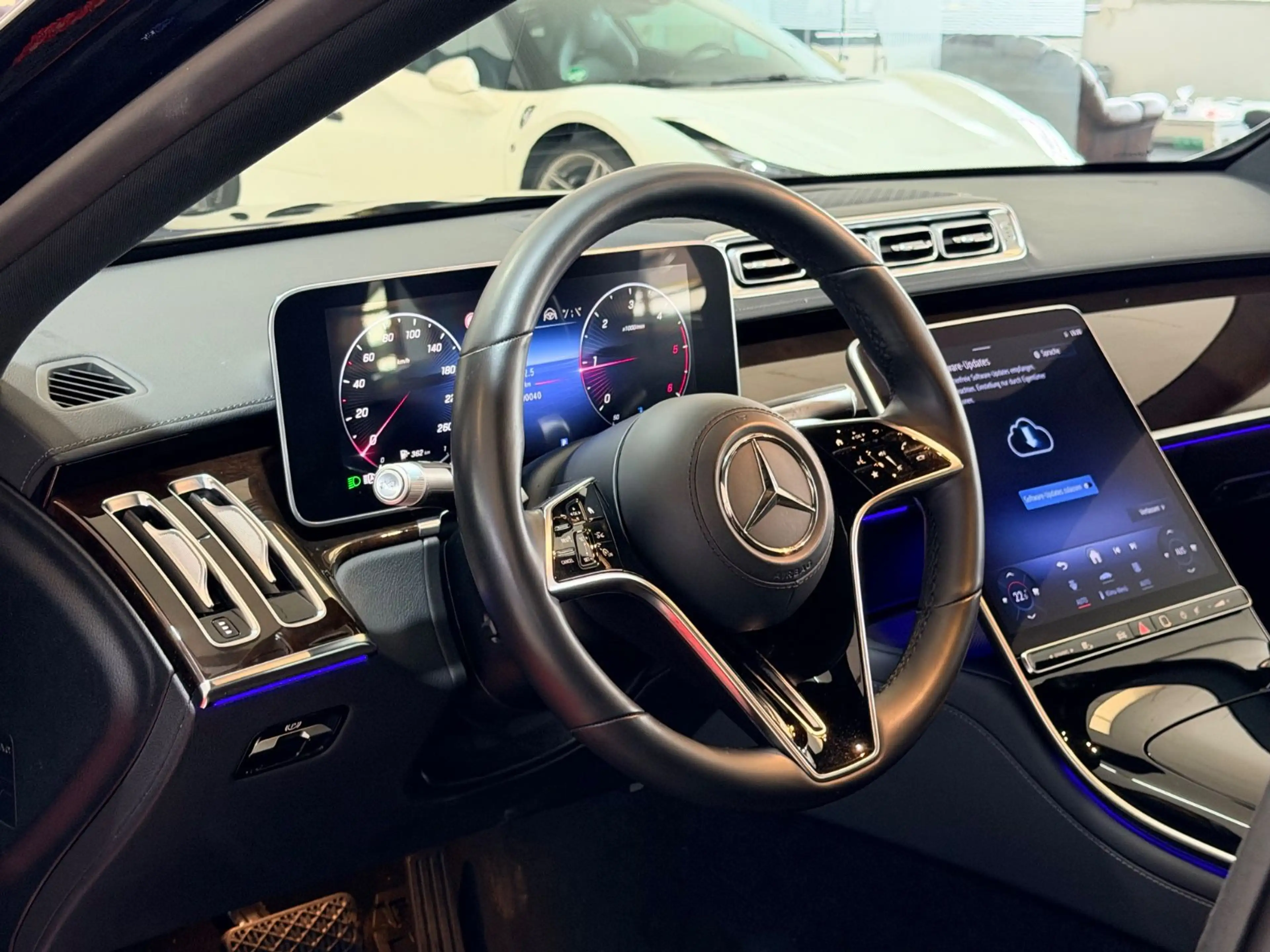 Mercedes-Benz S 350 d*OLED*360°KA*LEDER*LED*AMBIENTE* — photo 12