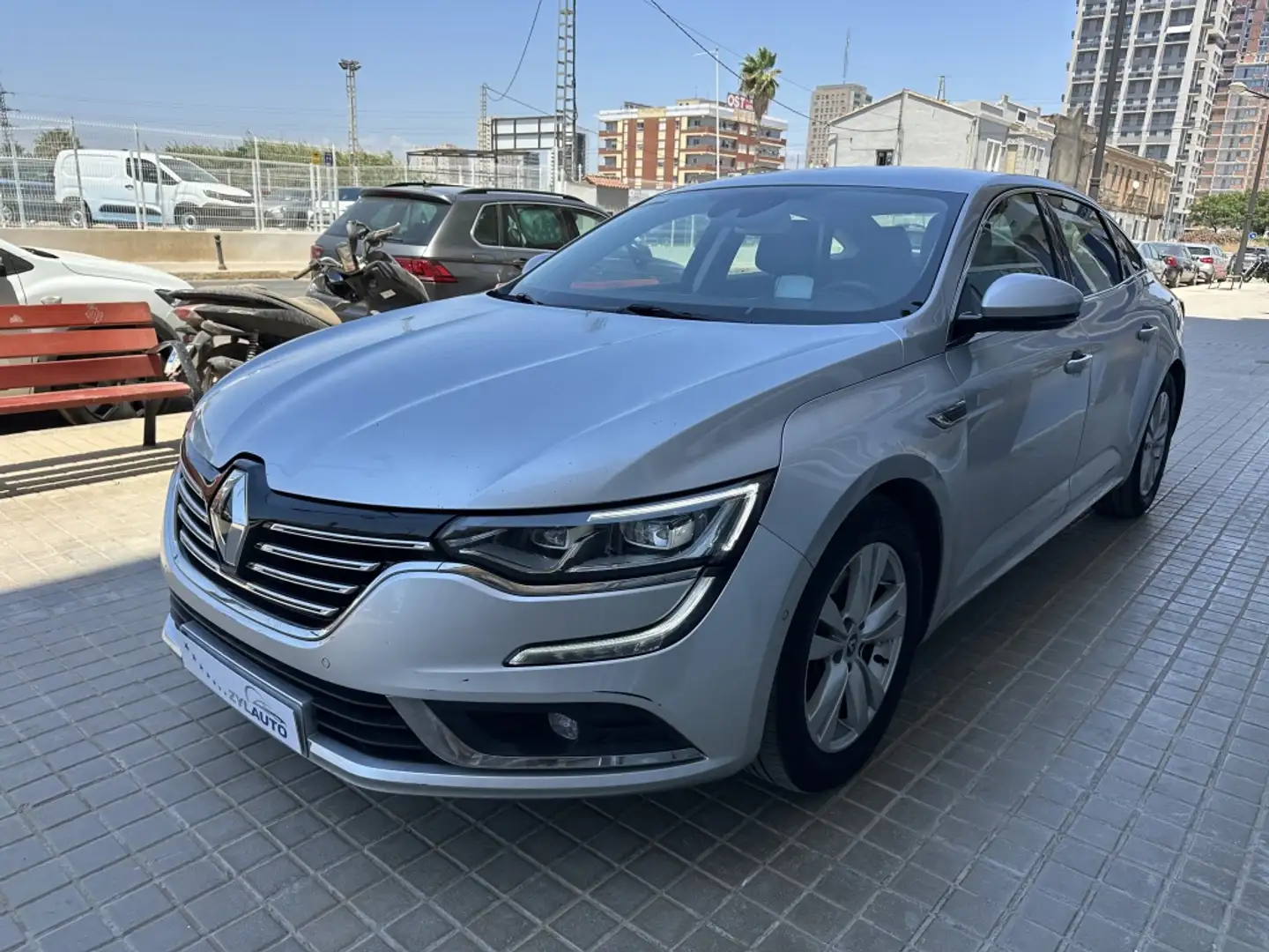 Renault Talisman 2.0dCi Blue Zen EDC 118kW Grey - 1