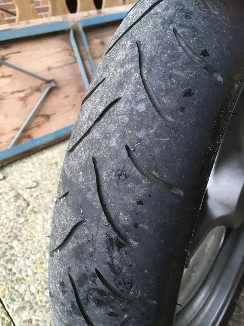 Honda CB 1 Rot - 2