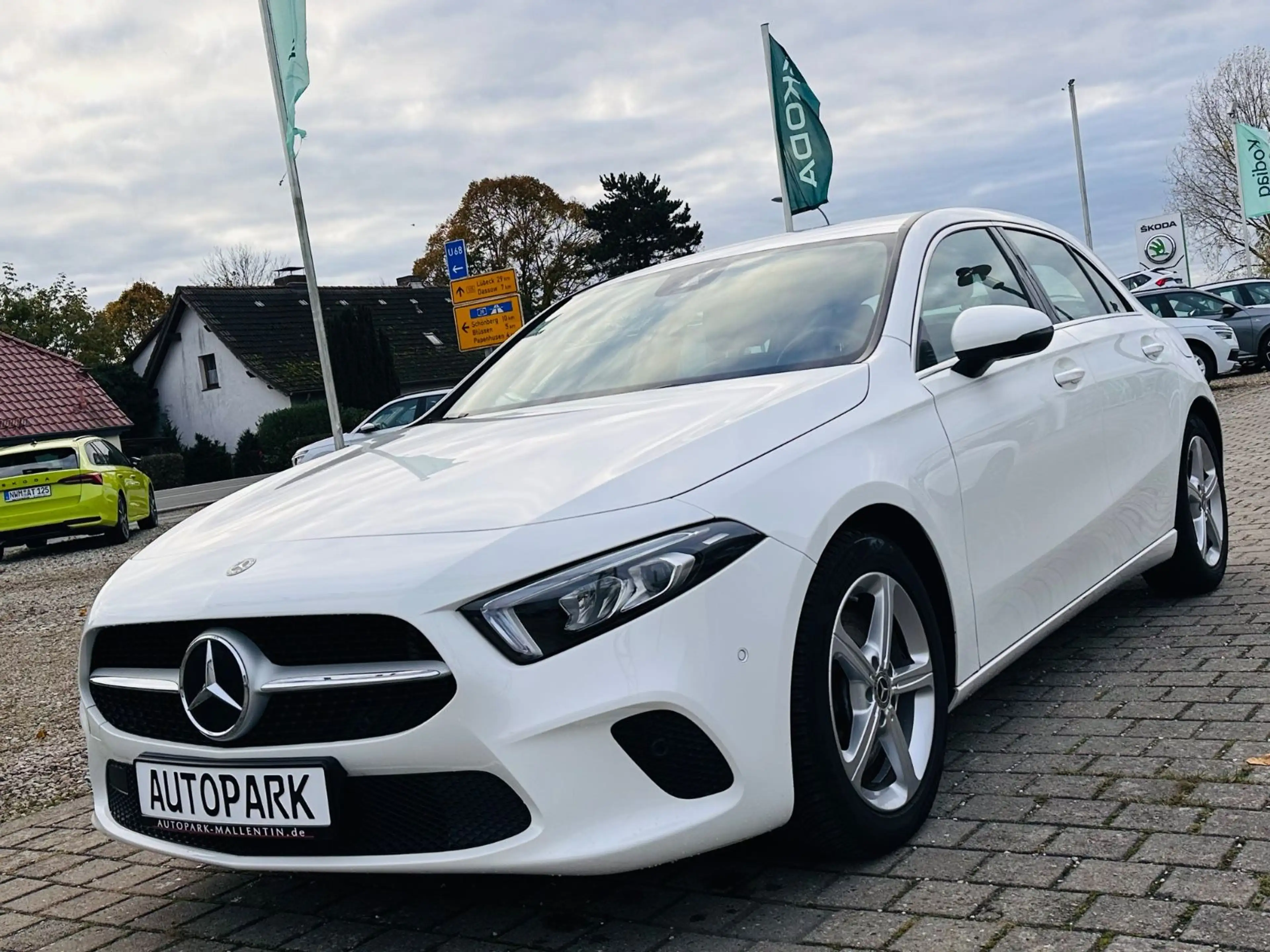 Mercedes-Benz A 250 Progressive *NAVI*KAMERA*LEDER*LED*