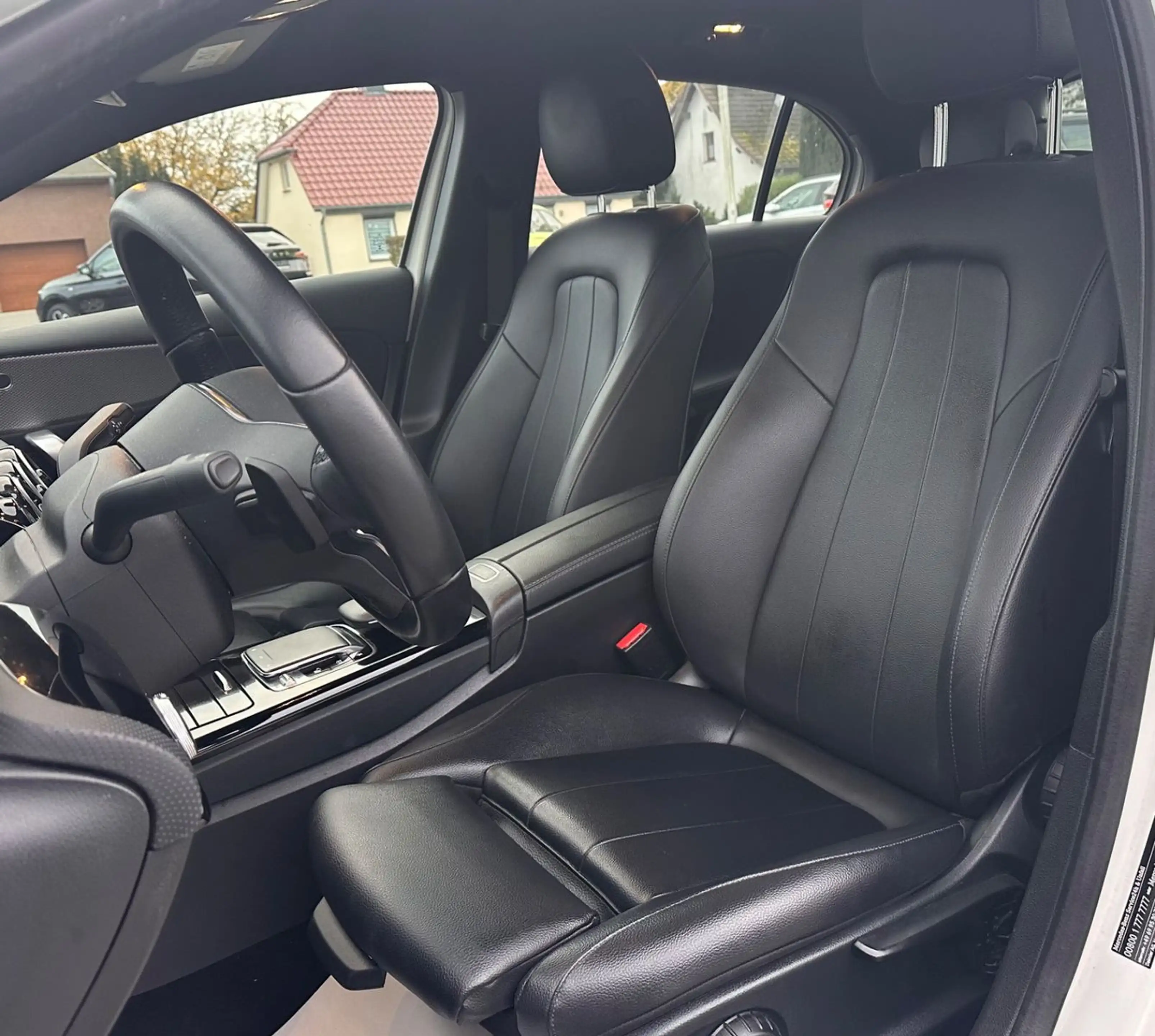 Mercedes-Benz A 250 Progressive *NAVI*KAMERA*LEDER*LED* — photo 8