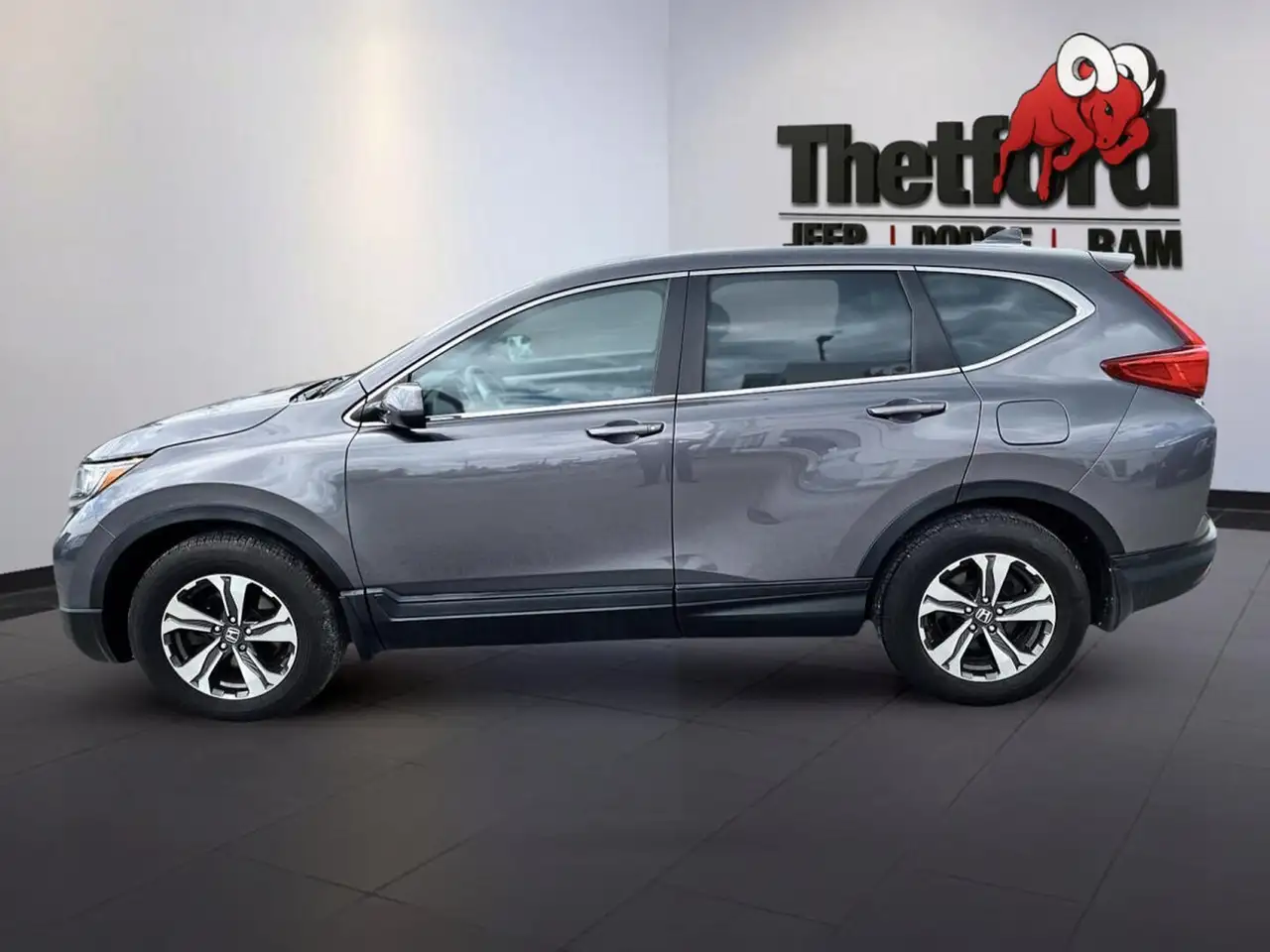 Honda CR-V photo Honda CR-V
