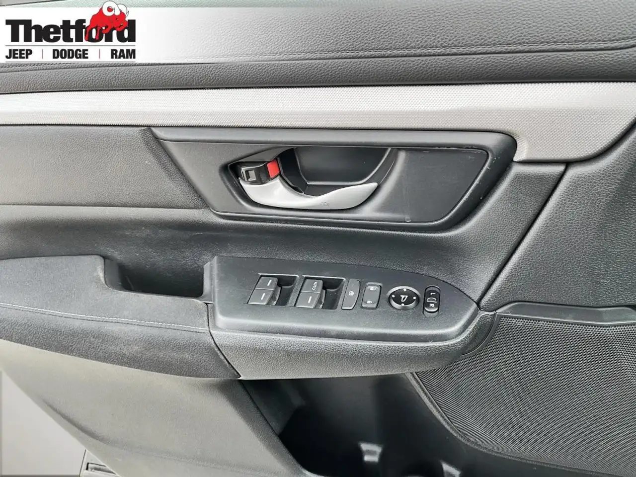 Honda CR-V photo Honda CR-V