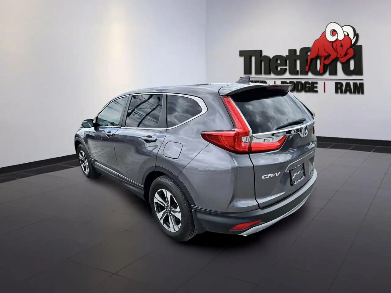 Honda CR-V photo Honda CR-V
