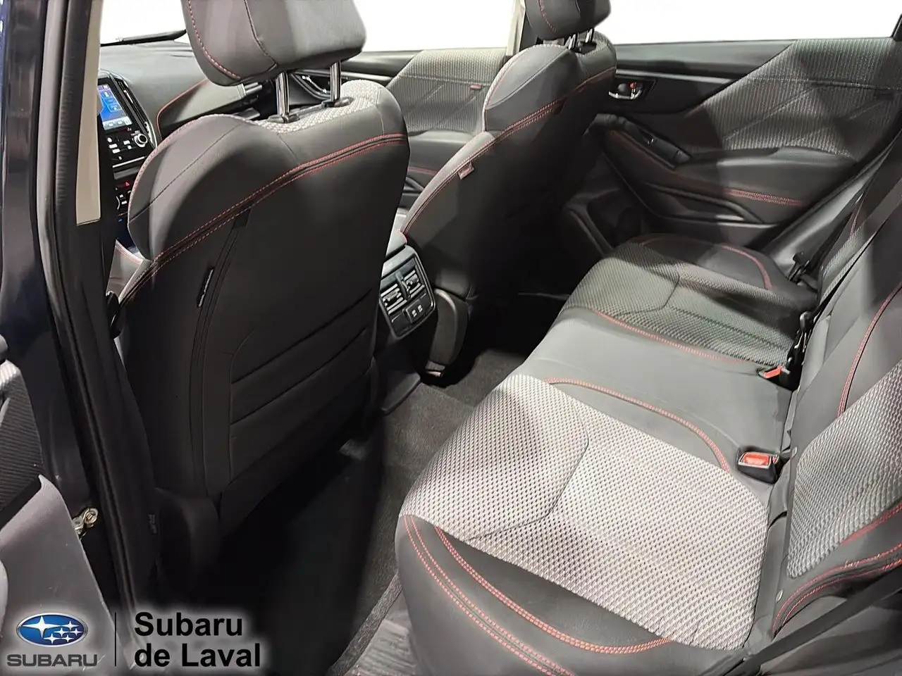 Subaru Forester снимка Subaru Forester