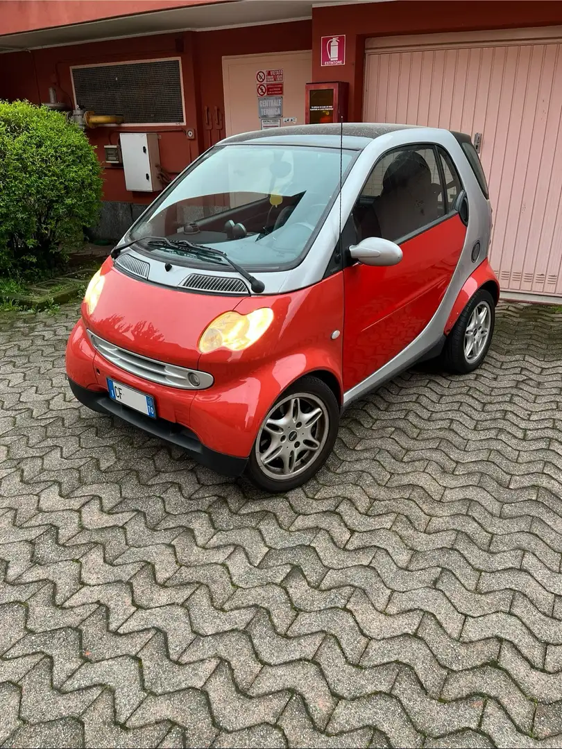smart forTwo 0.6 Smart&Passion 55cv Rouge - 1