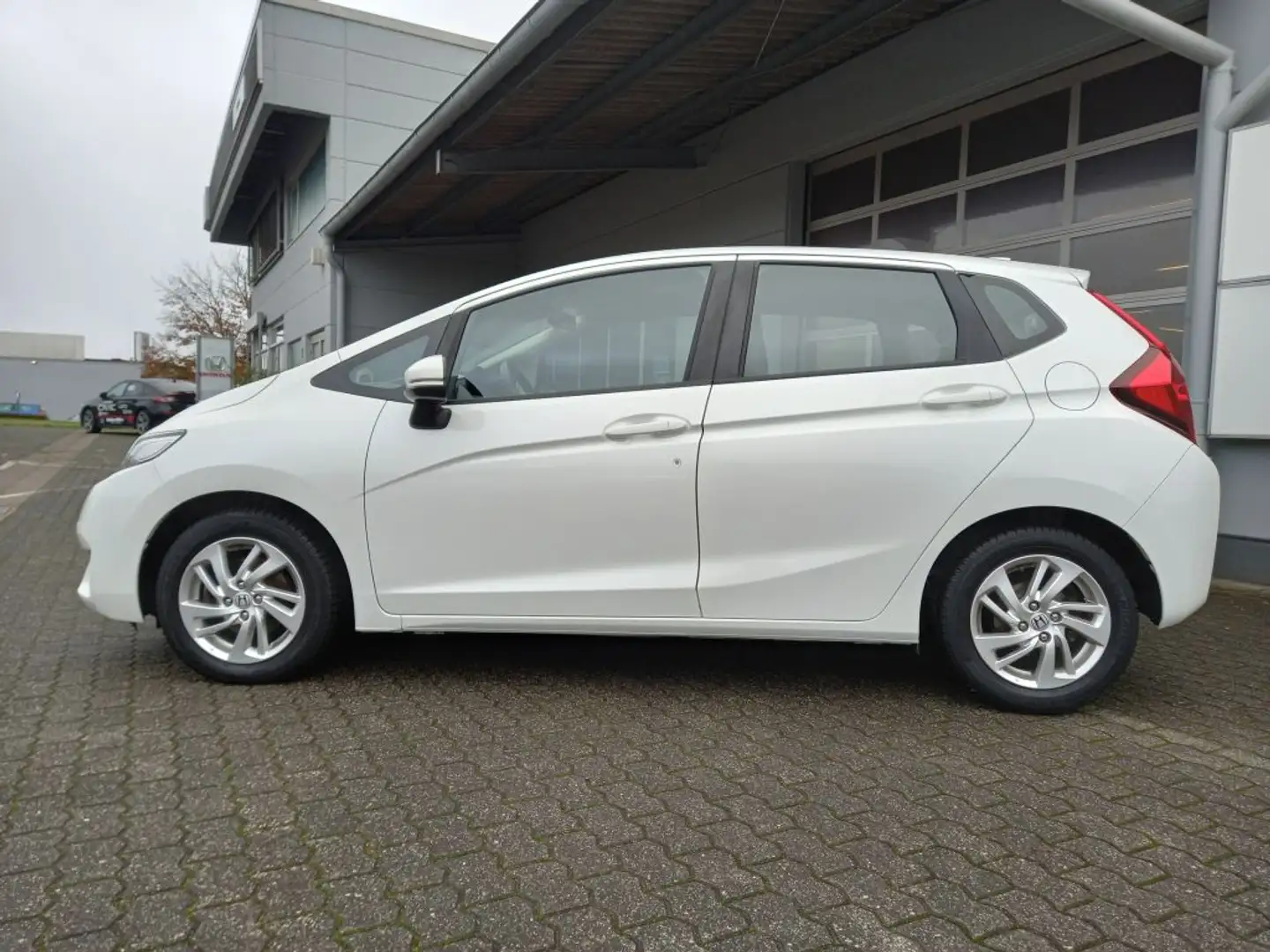 Honda Jazz 1.3 i-VTEC Comfort *NAVI* Weiß - 2