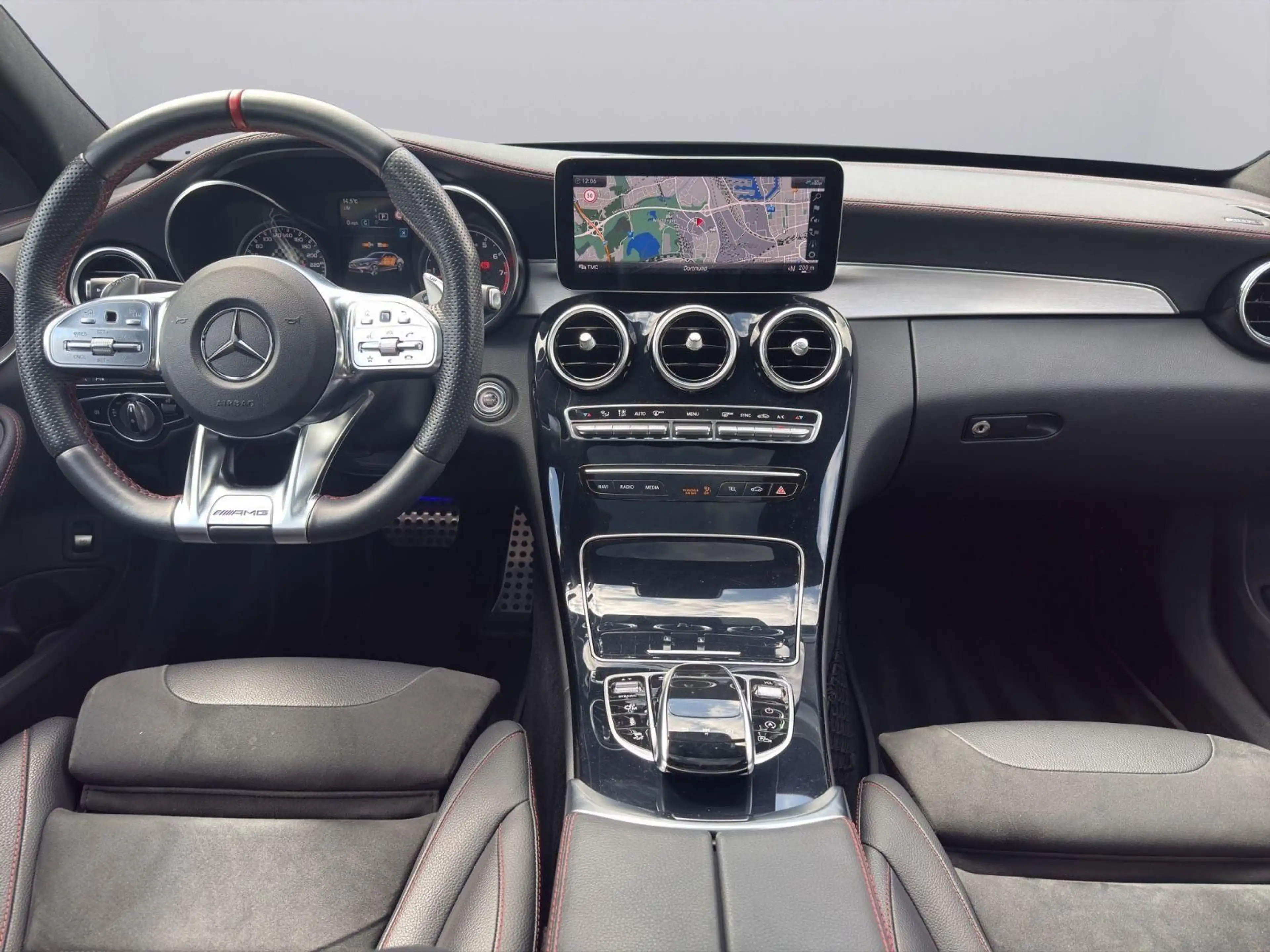 Mercedes-Benz C 43 AMG — photo 12
