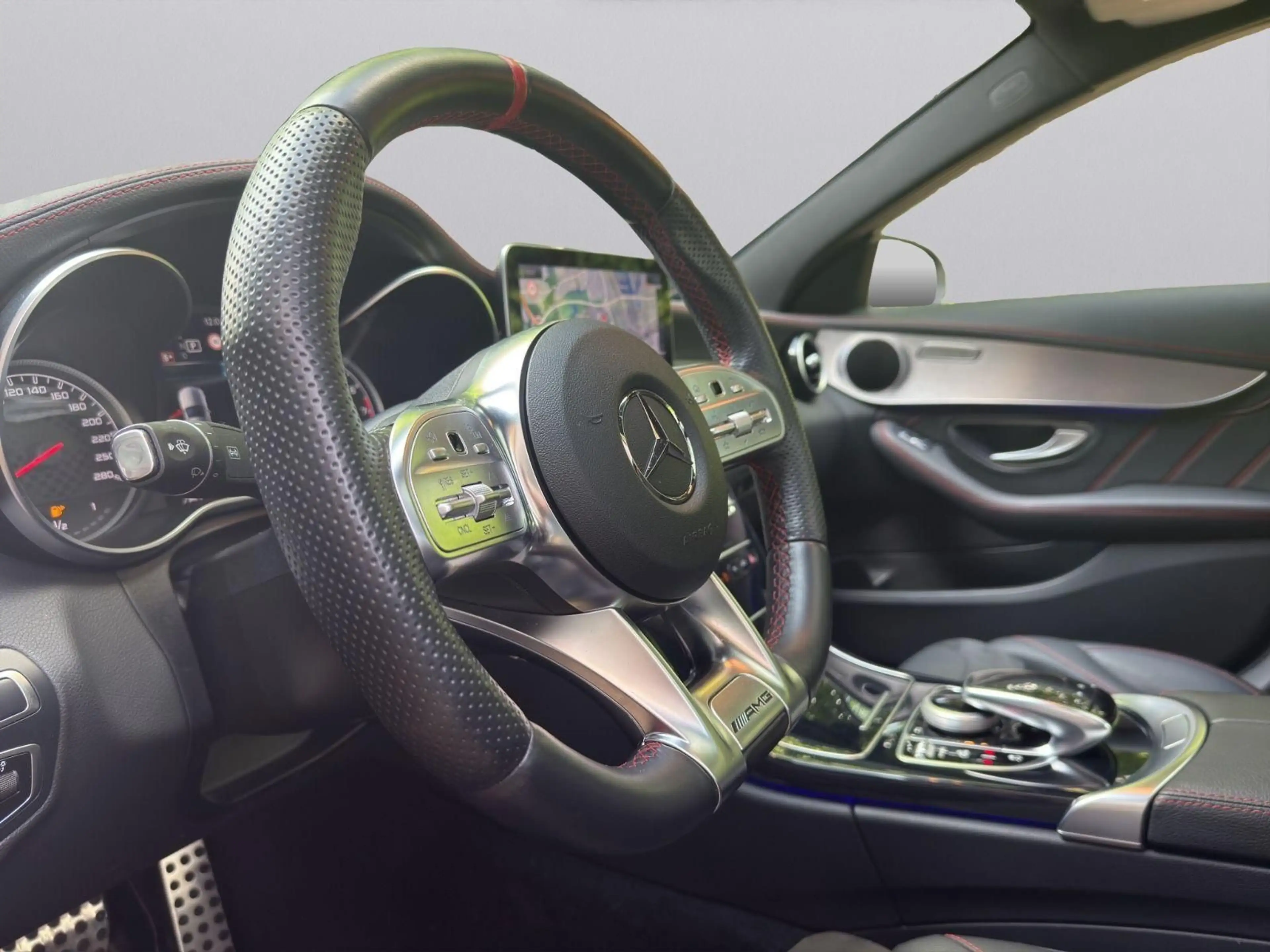 Mercedes-Benz C 43 AMG — photo 11