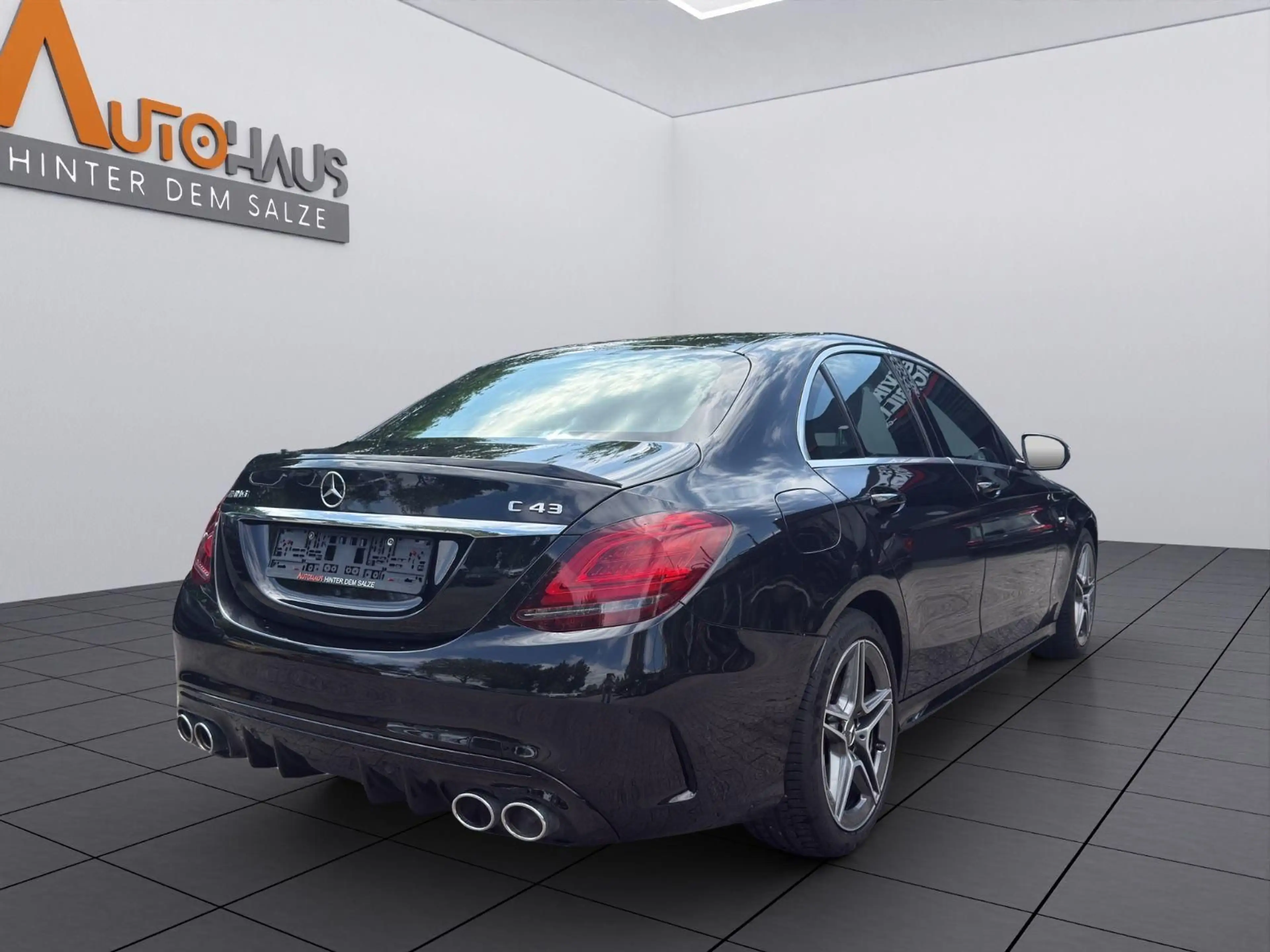 Mercedes-Benz C 43 AMG — photo 6