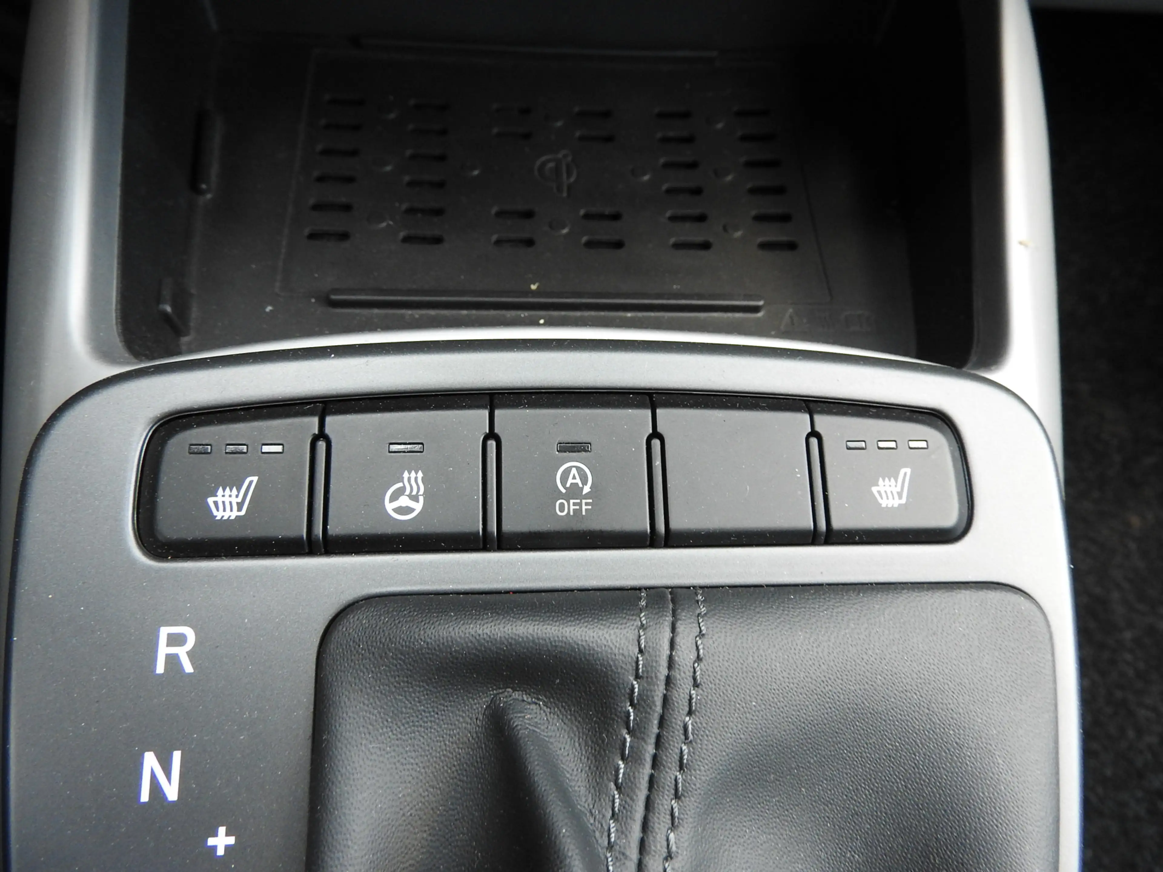 Hyundai i10 1.0 Comfort Smart Automaat 5-zits, Climat Control, — photo 13