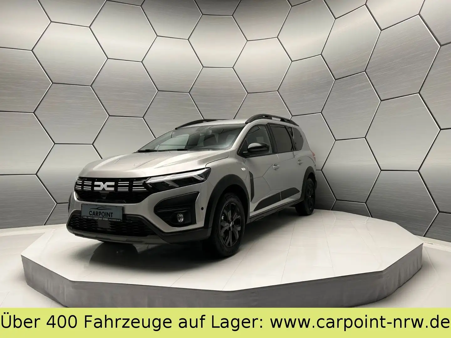 Dacia Jogger Extreme  TCe 110  7-S. Vollausstattung Silber - 1