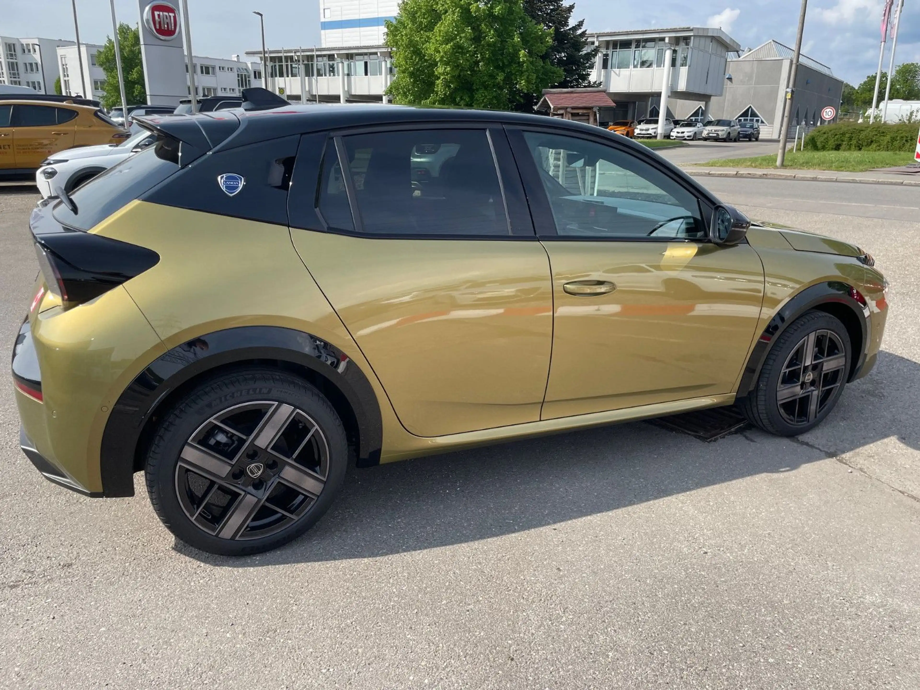 Lancia Ypsilon 1,2   LX Automatik Mildhybrid — photo 4