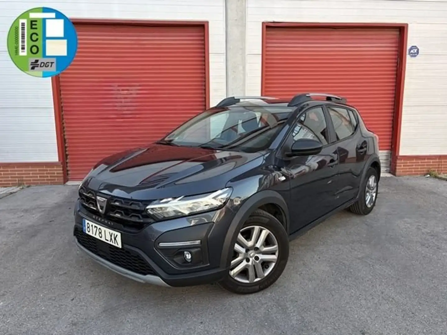 Dacia Sandero 0.9 TCE GLP Stepway Essential 66kW Gris - 1