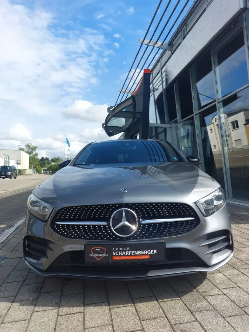 Mercedes-Benz A 200 + AMG+ 8Fach+ V.historie Grau - 2