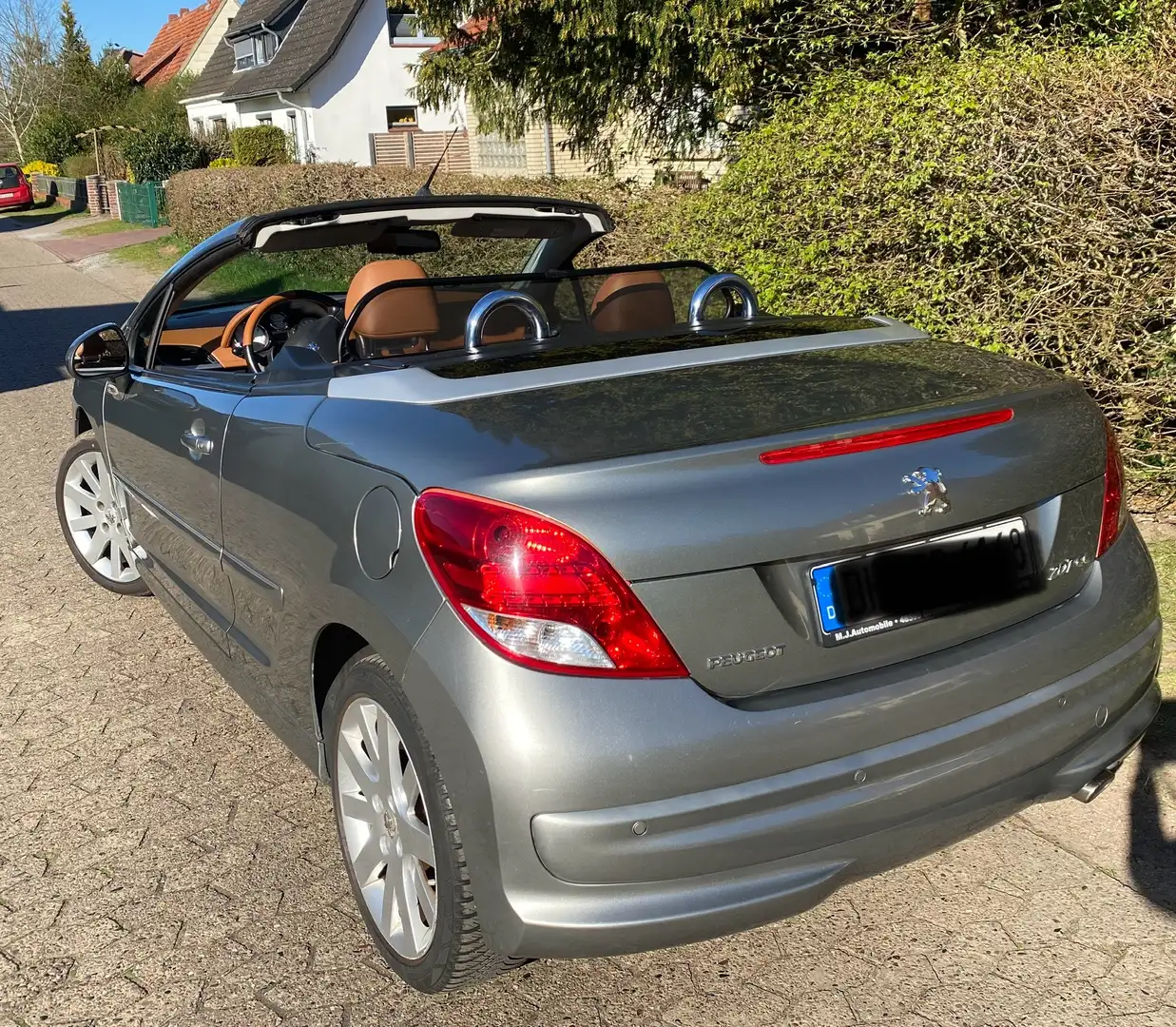 Peugeot 207 cc Platinum Lederausstattung Grau - 2