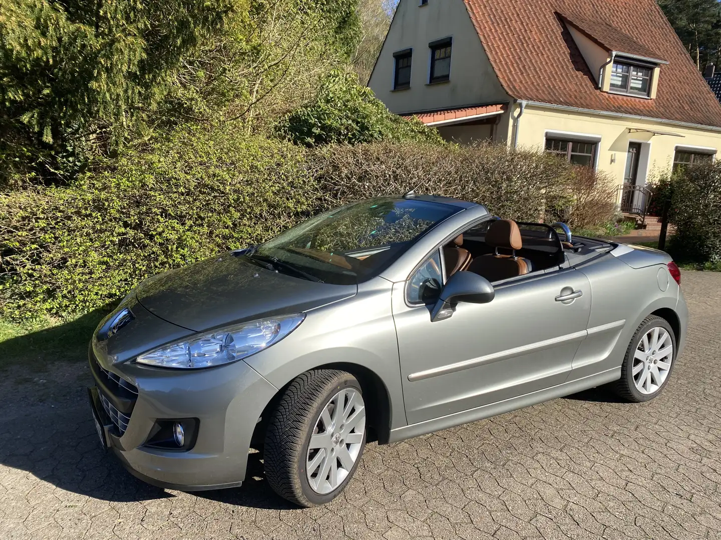 Peugeot 207 cc Platinum Lederausstattung Grau - 1