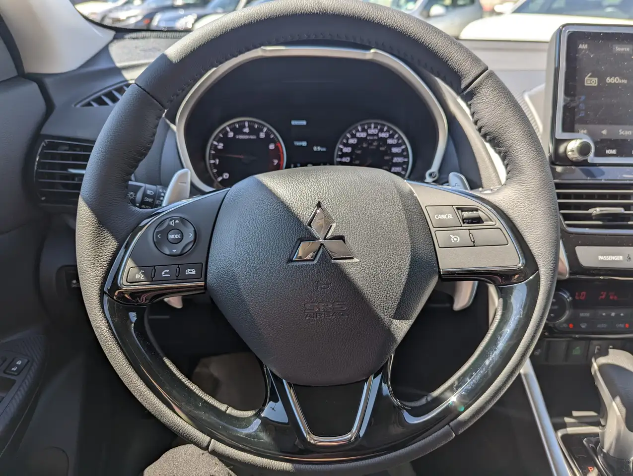 Mitsubishi Eclipse Cross снимка Mitsubishi Eclipse Cross