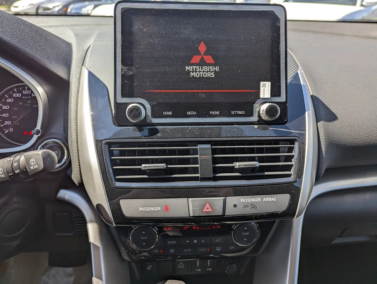 Mitsubishi Eclipse Cross снимка Mitsubishi Eclipse Cross