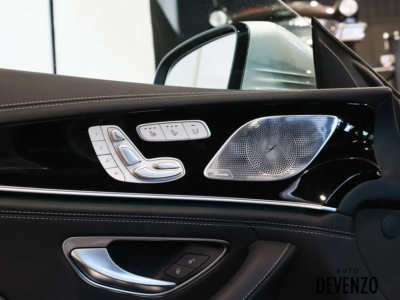 Mercedes-Benz AMG GT снимка Mercedes-Benz AMG GT