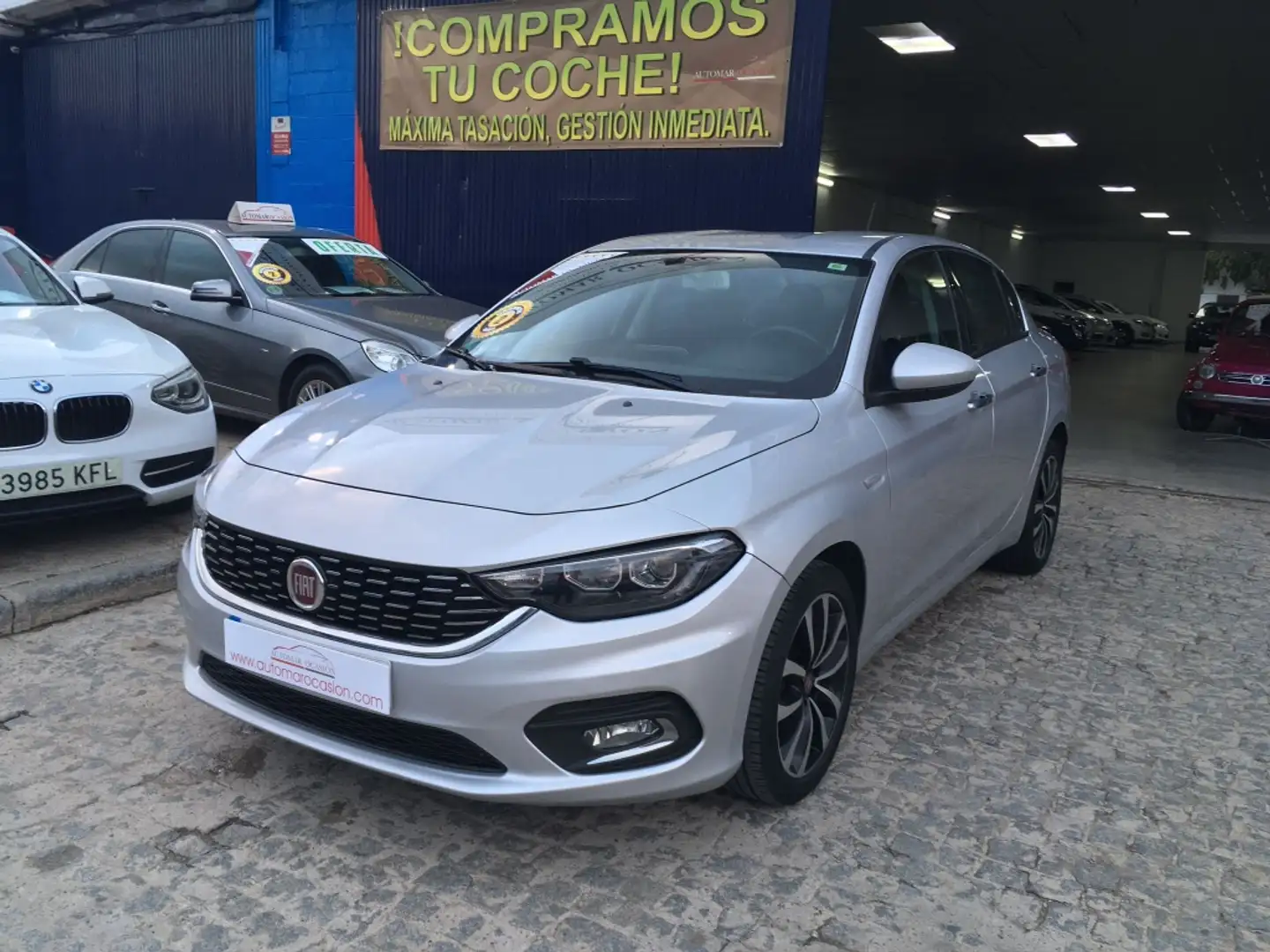 Fiat Tipo 1.4 Lounge Plateado - 1