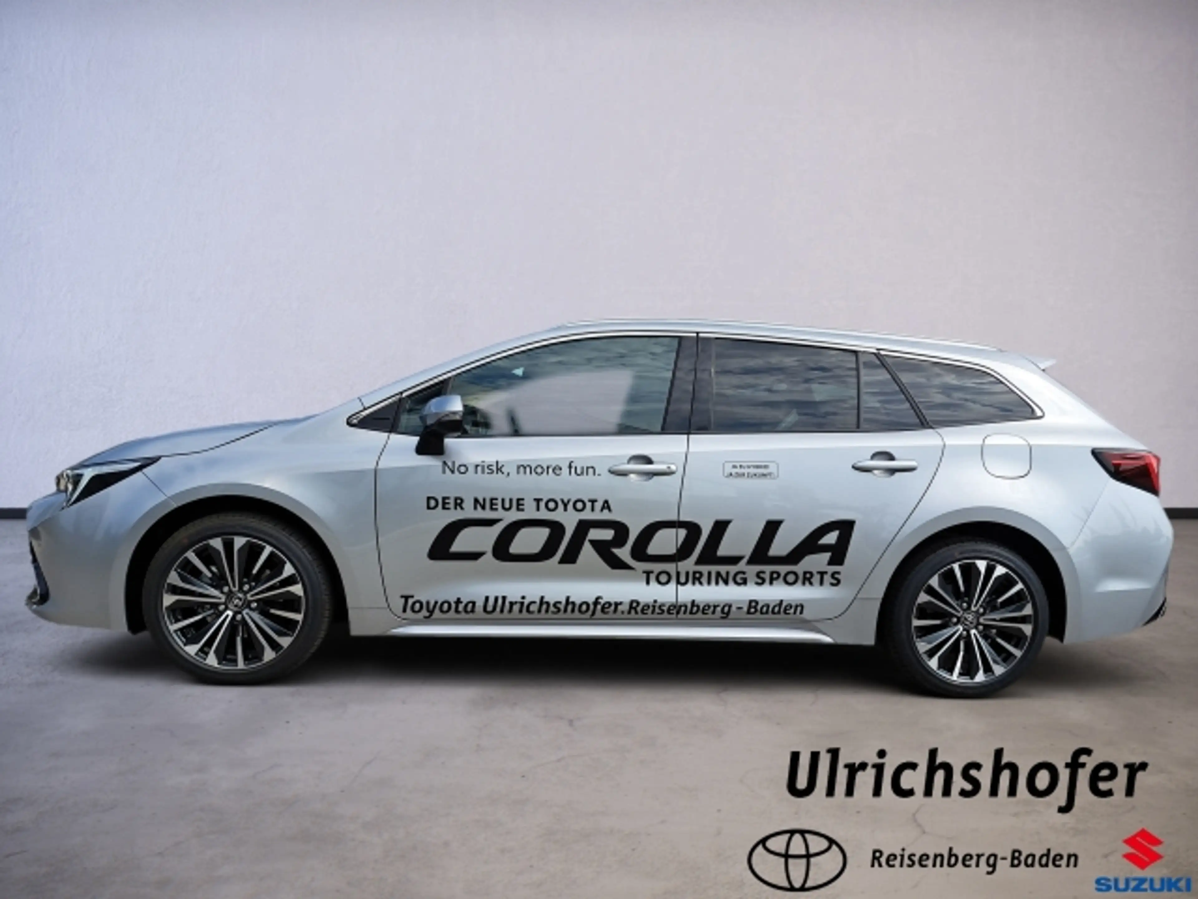 Toyota Corolla Corolla 1,8 HSD TS A — photo 3
