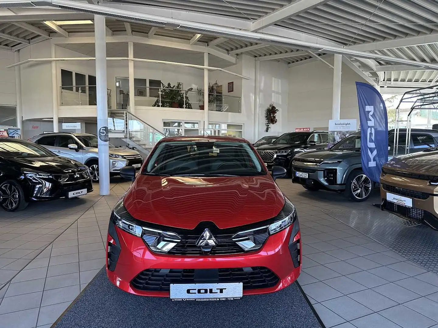 Mitsubishi Colt BASIS 1.0 Benziner 5-Gang Piros - 1