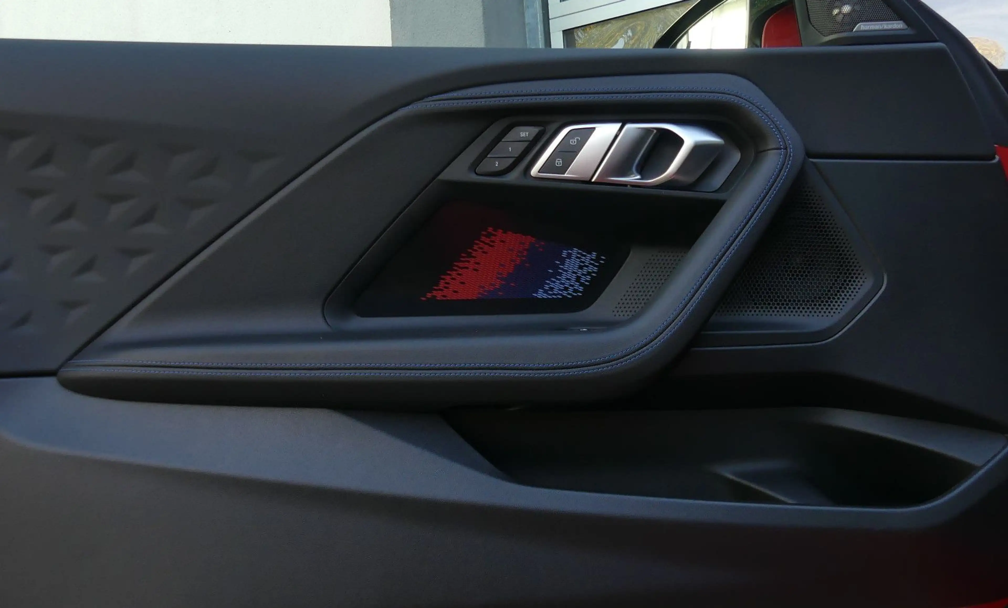 BMW M2 Coupe Driver´s/M Sitze/Carbon/H&K/Individual — photo 13