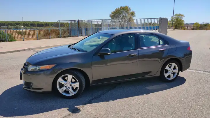 Honda Accord 2008, foto 2